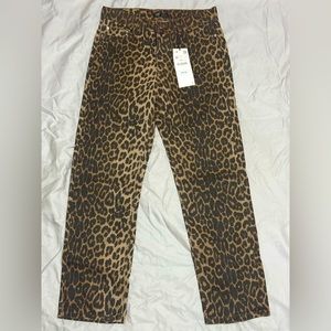 NWT ZARA TRF COLLECTION DENIM - leopard print. High waist, straight leg US 6